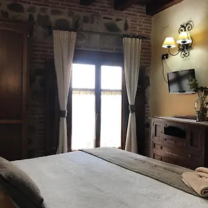 2* Pensión Hospederia Casa De Cisneros